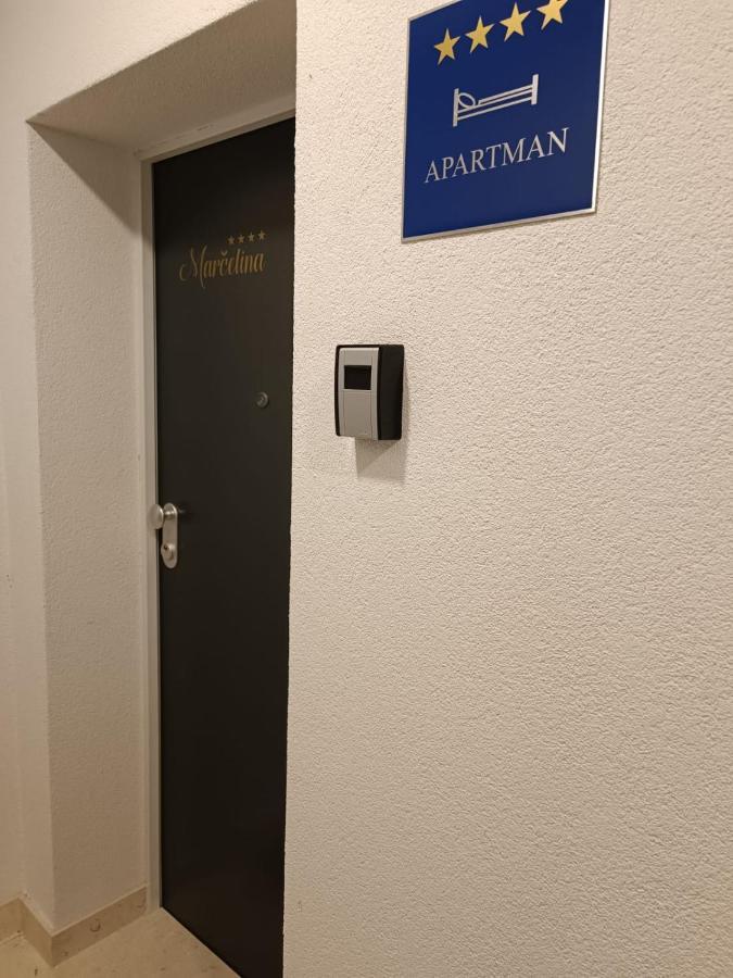 Penthouse Apartman Marcelina In Трогир Экстерьер фото