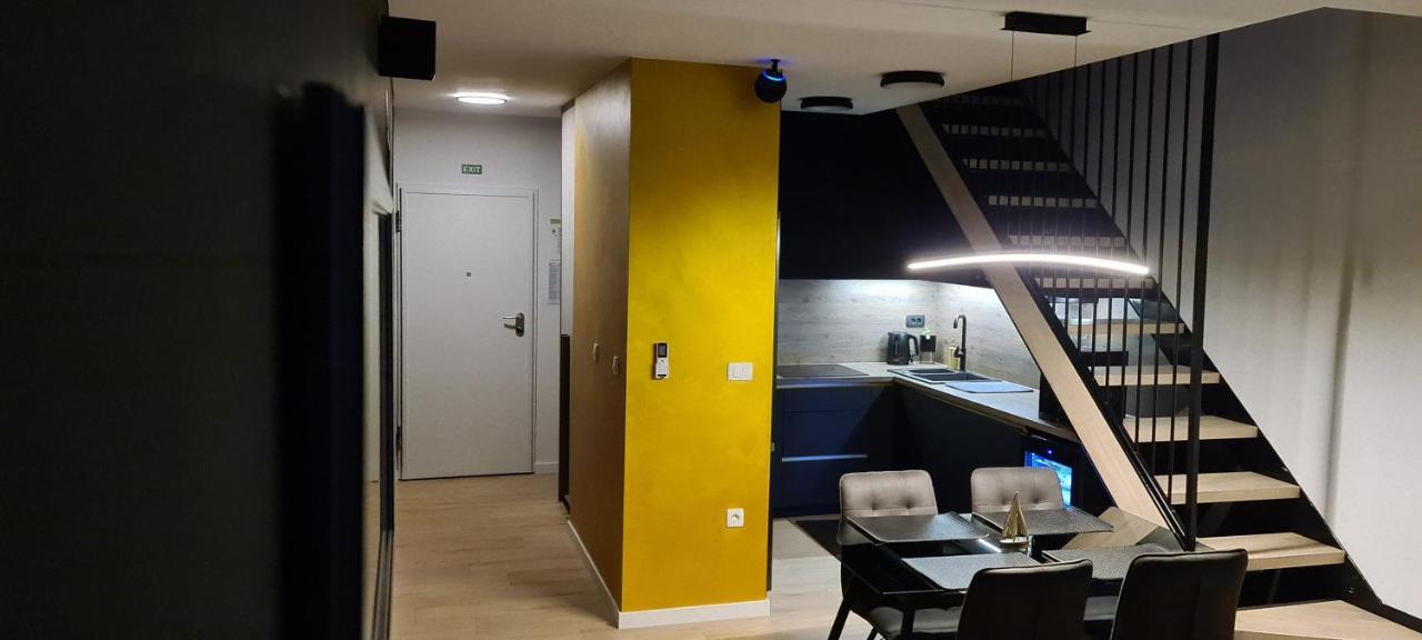 Penthouse Apartman Marcelina In Трогир Экстерьер фото